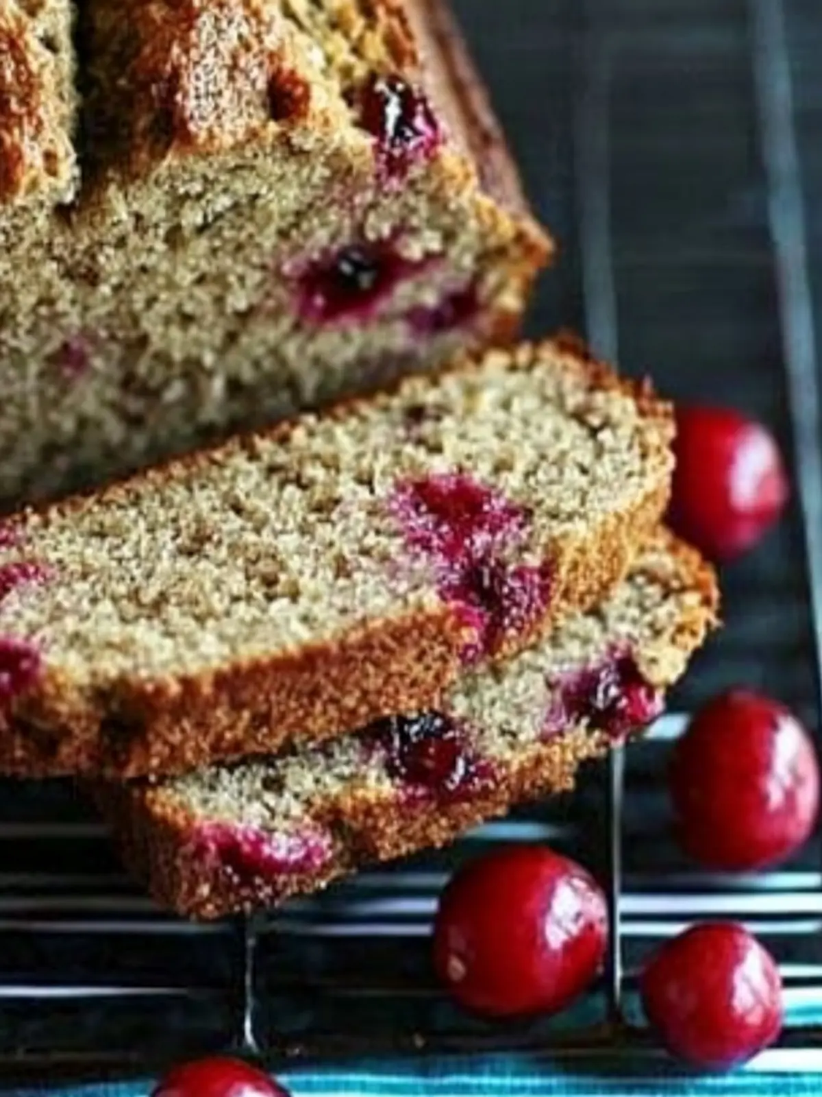 Deliciously Light Cranberry Banana Bread for Guilt-Free Joy 2 Cranberry Banana Bread
